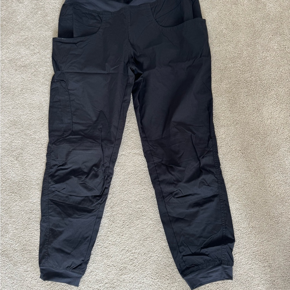 Prana Kanab Black Cargo Hiking Pants